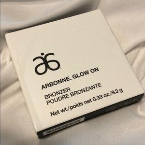 Arbonne Glow On Bronzer